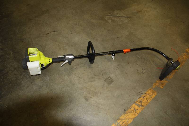 lot 2768 image: Ryobi 2 cycle Gas Trimmer