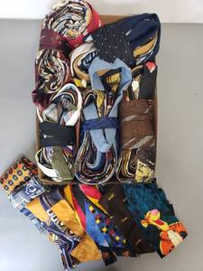 lot 425 image: Large Lot of Eclectic Vintage Ties