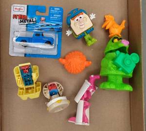 lot 74 image: Vintage McDonalds Happy Meal Transformers Plus Muppets