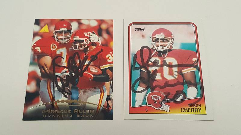 Kansas City Chiefs DERON CHERRY Signed Card