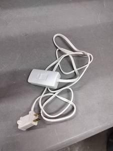 lot 1822 image: Leviton Table Top Lamp Dimmer