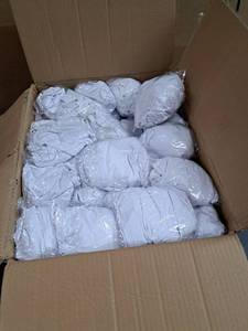 lot 4822 image: VEVOR White Chair Covers Polyester Spandex Chair Cover Stretch Slipcovers Flat-Front Chair Covers (50-Pieces)