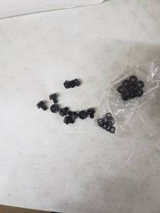 lot 5423 image: SGZH Flanged Hex Bolts 10ct