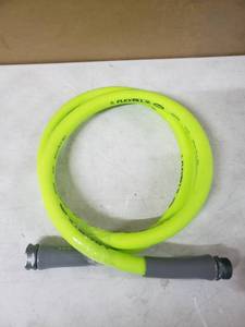 lot 5425 image: Flexzilla 65 12in hose