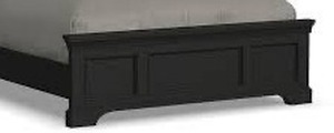 lot 2745 image: Homestyles Black Queen Footboard