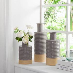 lot 4101 image: Glitzhome Vase, Set of 3