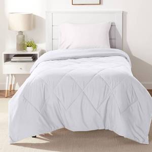 lot 5600 image: Amazon Basics Reversible Lightweight Microfiber Comforter Blanket, TwinTwin XL, Polyester, WhiteWhite