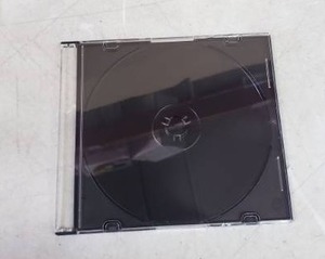 lot 5626 image: Maxtek Ultra Thin 5.2mm Slim Clear CD Jewel Case with Built in Black Tray, 20 Pack.