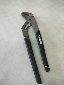 lot 5677 image: Husky Channel Lock Pliers 12in