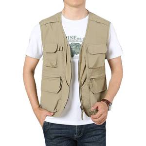 lot 1297 image: Perbai Mens Black Utility Fishing Vest Outdoor Summer Lightweight Work Photo Safari Cargo Vest(Khaki-L)