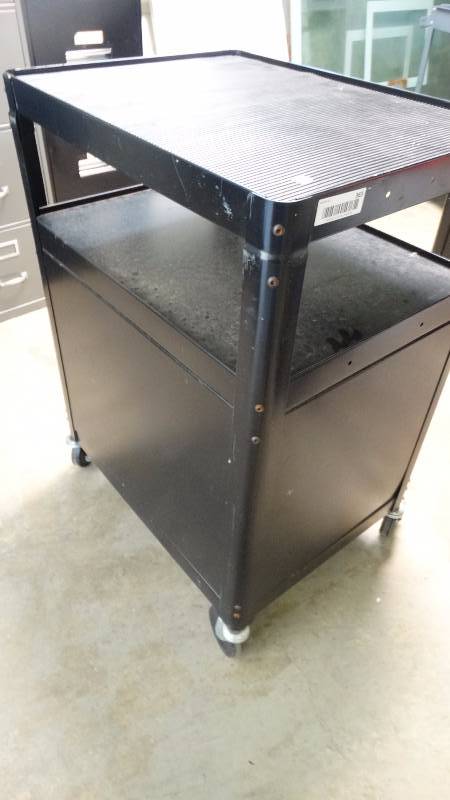 lot 363 image: Media cart wstorage cabinet, no key.