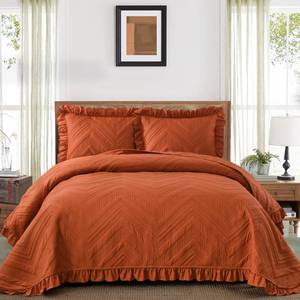 lot 52926 image: DJY Queen Quilt Bedding Set, Ruffled Quilt Set Burnt Orange Lightweight Soft Bedspread Coverlet, Basket Weave Quilted Blanket Thin Quilt Bed Cover for All Season 3 Piece (1 Quilt, 2 Pillow Shams)