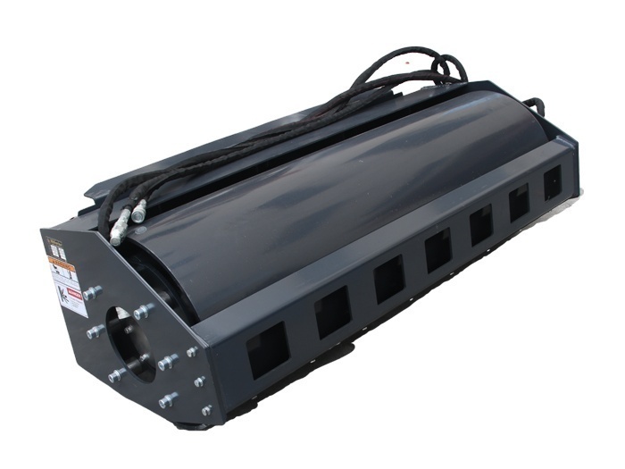 lot 2504 image: Unused Wolverine 66 Skid Steer Vibratory Roller  VR-11-66W