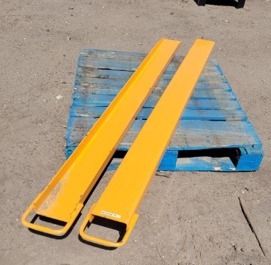 lot 2601 image: Unused 2024 Wolverine Pallet Forks Extensions 6.6 ft. EX-66-78L
