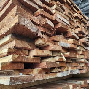 lot 6008 image: (1) 8-10Ft Cedar Bunk