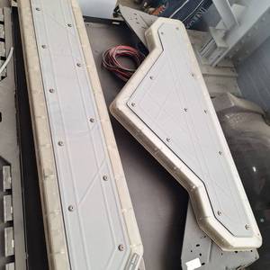 lot 7025 image: Vehicle Light bar