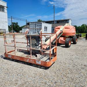 lot 539 image: 2001  JLG 400S Boom Lift  2786 Hours