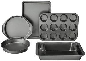 lot 60082 image: Amazon Basics 6 Piece Nonstick, Carbon Steel Oven Bakeware Baking Set, 40.5 cm x 28.5 cm x 15 cm