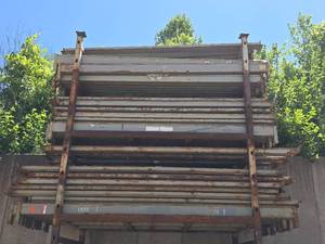 lot 31871 image: 9ft 8ft Pallet Racking Beams Approx 58 - 9ft and 100 -8 ft