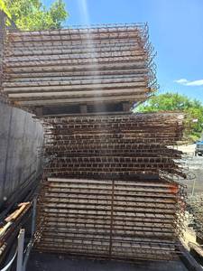 lot 31885 image: Lot Of Wire Racking