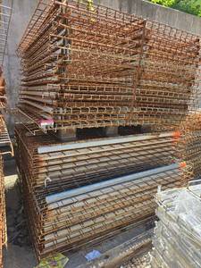 lot 31887 image: Lot Of Wire Racking