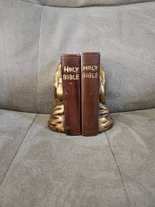 lot 4378 image: Bible Bookends