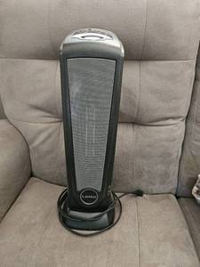 lot 4390 image: Ceramic Element Air Heater