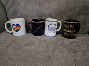 lot 4398 image: Lot of Mugs