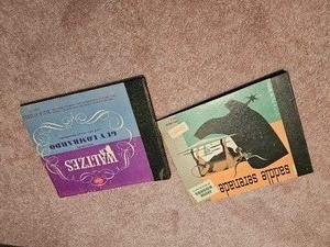 lot 4281 image: Vintage Set of Vinyl Records