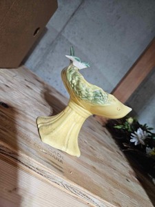 lot 4290 image: Ceramic McCoy Bird Bath Planter