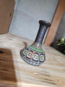 lot 4292 image: Vase handpainted