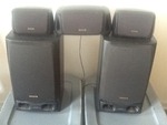 Set of surroundsound speakers