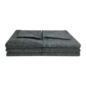 lot 2982026 image: uBoxes 6 Textile Moving Blankets 54 x 72 Excellent Professional Quality Pads