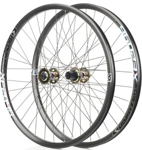 lot 2982290 image: XF2046 Classic MTB Mountain Bike Front & Rear Tubeless Wheelset for Shimano 8-11S - 2627.529 Black Rainbow