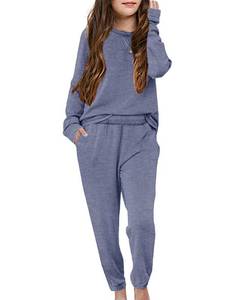 lot 4209 image: Apbondy Girls Pullover Sweatsuit Casual Sweatpants Loungewear Set Relaxed Tracksuit Workout Sets 150