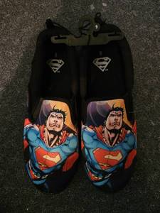 lot 12029 image: SUPERMAN SLIP On Shoes Mens SIZE 9 DC MARVEL COMICS Super Hero