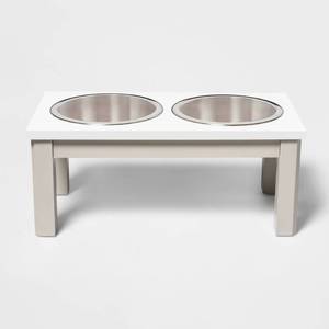 lot 1718 image: Traditional Short Elevated Dual Tone Dog Bowl with Sour Cream Top - Off-White - Boots & Barkley��