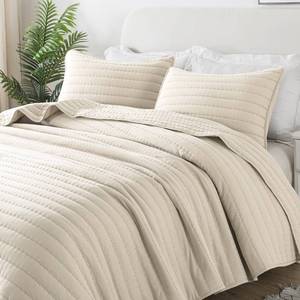lot 1833 image: ROARINGWILD Ivory King Size Quilt Bedding Sets with 2 Pillow Shams, Lightweight Soft Bedspread Coverlet, Quilted Blanket Thin Comforter Bed Cover for All Season, 3 Pieces, 104x90 inches