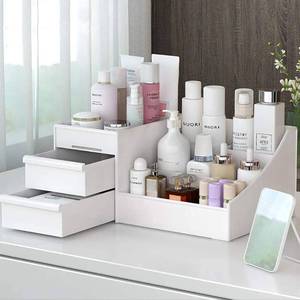 lot 15316 image: Large Makeup Capacity Cosmetic Storage Box Skin Care Organizer Jewelry ,Makeup, Brushes, Lipsticks, Nail Polish Container,Desktop Dresser Sundries Storage Box (White)