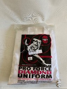 lot 100 image: KARATE & MARTIAL ARTS COMBAT UNIFORM SET - PROFORCE DIAMOND HEAVY WEIGHT