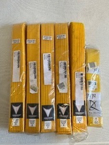 lot 141 image: LOT of 6 YELLOW KARATE & MARTIAL ARTS COMBAT LVL BELT ALL NEW