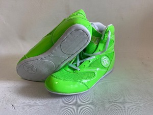 lot 62 image: RING-SIDE BOXING SHOES NEW IN BOX GREEN (8)