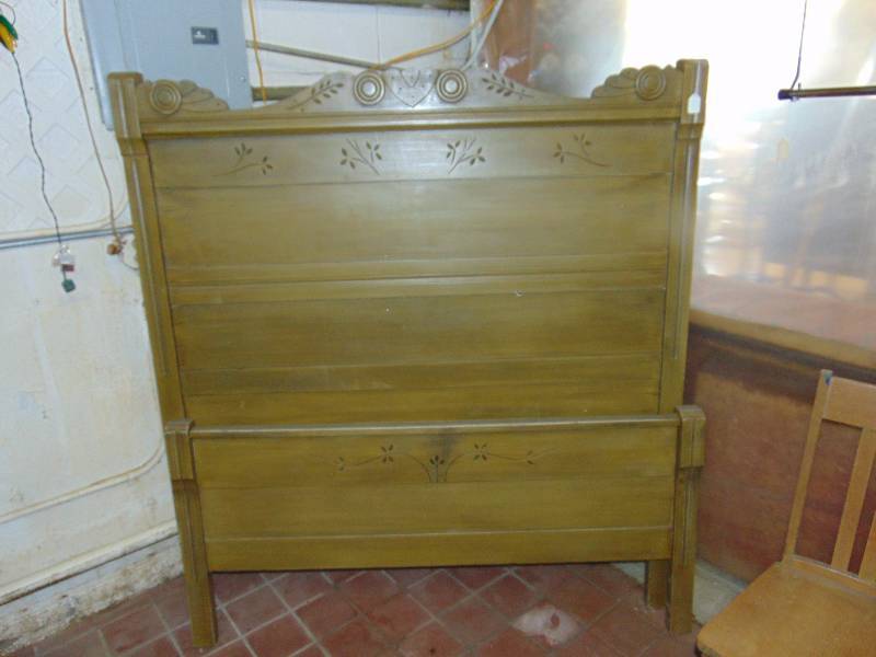lot 8019 image: Green Stained Wooden Head board 56-12 x 61-12 and Foot board 56-12 x 27, Full size,