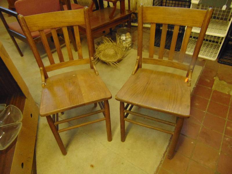 lot 8023 image: (2) wooden chairs, 19 seat height