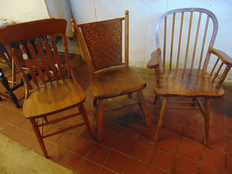 lot 8032 image: (3) ct. lot wooden chairs