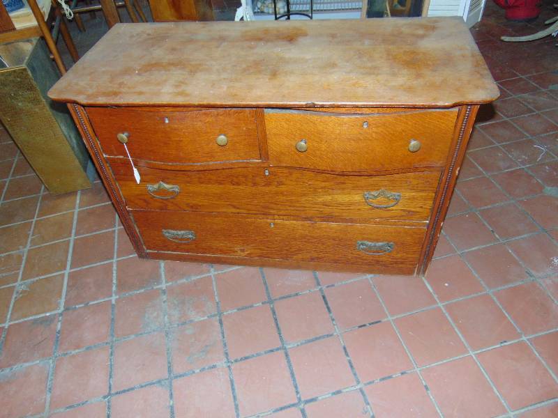 lot 8049 image: Antique wooden chest 40 x 18 x 25