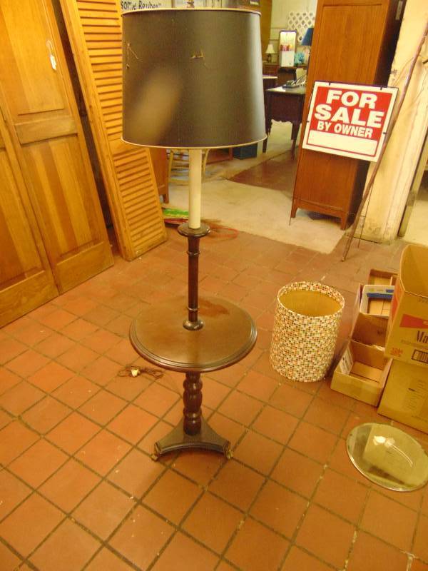 lot 8054 image: Lamp Table 21 table height, 53-12 total height