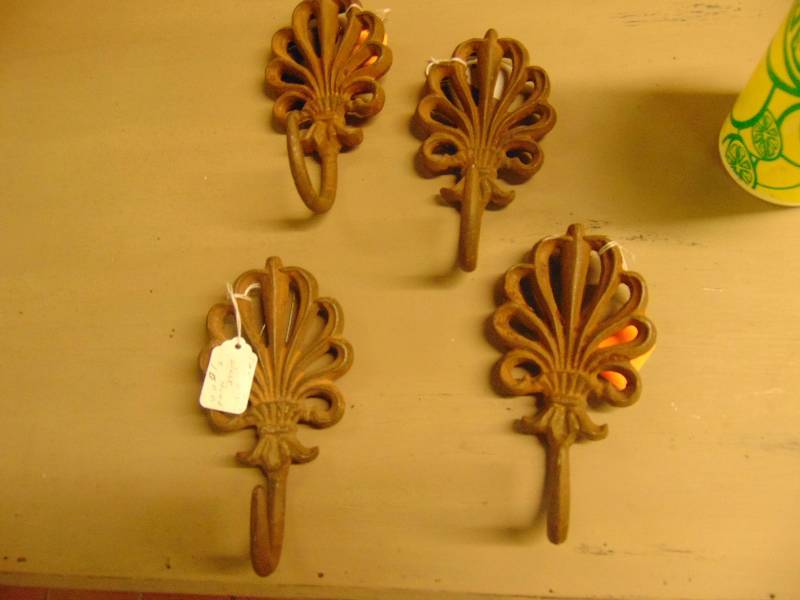 lot 8066 image: (4) ct. lot wrought Iron wall hooks