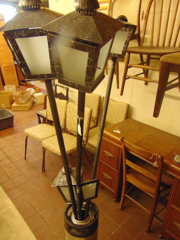 lot 8072 image: (4) ct. lot Coach Lamp style lanterns, holds a candle, adjust height by adding subtracting sections, 64 at tallest