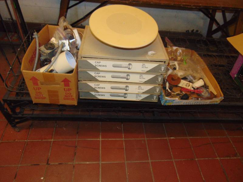 lot 8109 image: Lot of Hardware drawer